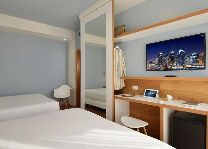 Hotel Concord - Nel Cuore Di 4*