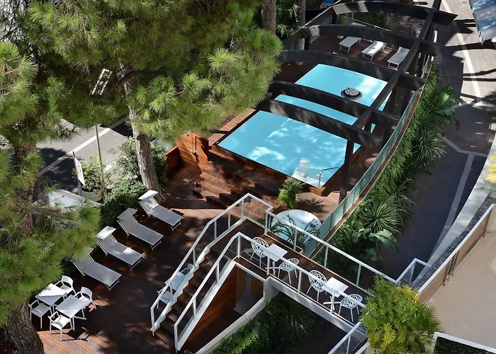 Otel Concord - Nel Cuore Di